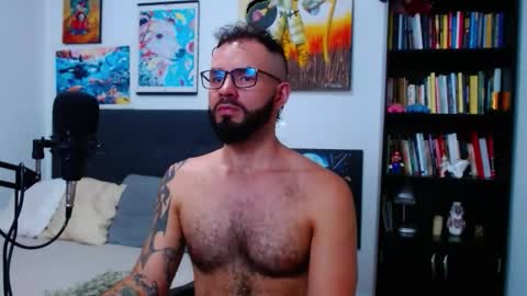 akiles online show from October 14, 11:05 pm