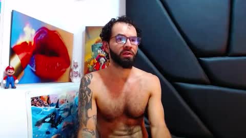 akiles online show from April 29, 12:16 am