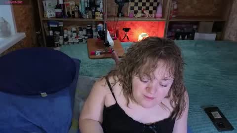 Natalie online show from November 8, 2:01 am