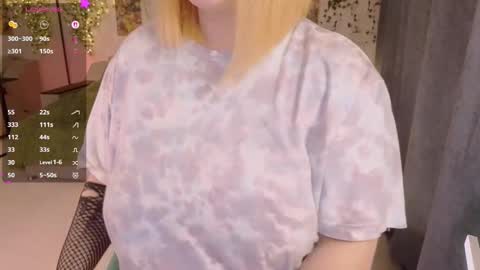 Aki online show from October 26, 12:11 pm