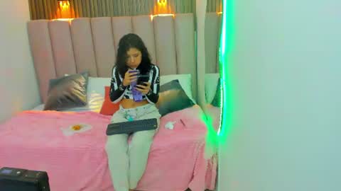 Snapshot of akirahayami chatting on July 28, 12:12 pm AkiraHayami online show from July 28, 12:12 pm