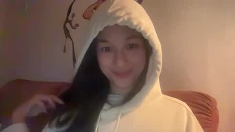 Akira Skye online show from January 13, 7:46 am