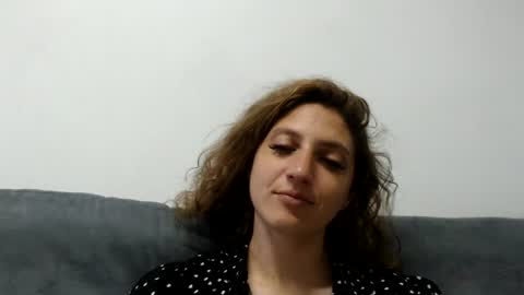 Snapshot of akyragrace chatting on June 14, 5:48 pm akyragrace online show from June 14, 5:48 pm