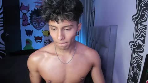 Ander uwu online show from May 1, 2:27 am