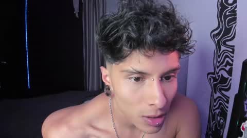 Ander uwu online show from July 3, 2:40 am