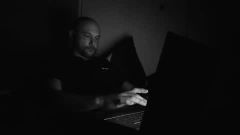 Snapshot of alabamacrazy85 chatting on January 18, 9:13 am alabamacrazy85 online show from January 18, 9:13 am