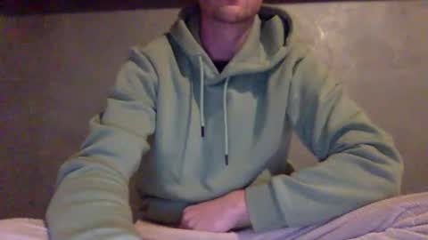 Snapshot of alacool123 chatting on December 31, 6:57 pm alacool123 online show from December 31, 6:57 pm