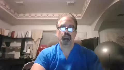 Snapshot of aladdin31673 chatting on October 15, 2:33 am aladdin31673 online show from October 15, 2:33 am