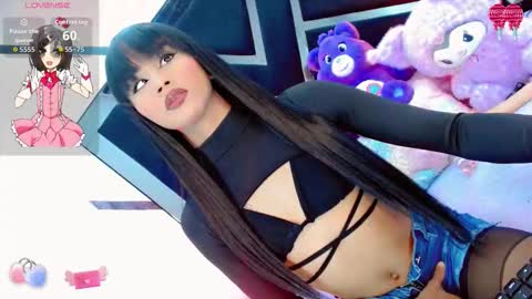 Snapshot of alahia_daboin chatting on November 10, 6:56 am alahia_daboin online show from November 10, 6:56 am