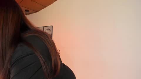 Alaia Carter online show from October 3, 3:31 pm