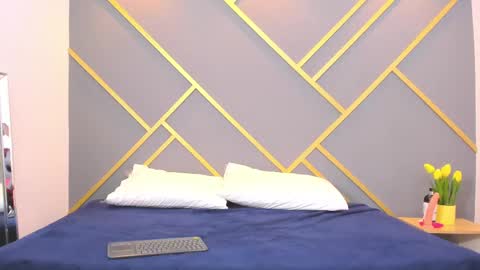 alaia_colins online show from February 16, 3:37 am