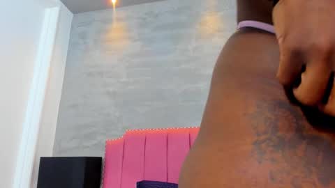 alaia_colins online show from September 15, 4:34 am