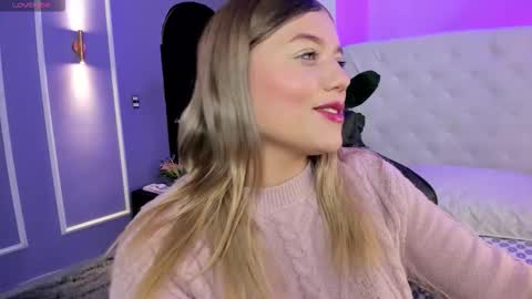 Alaia online show from December 2, 12:43 pm