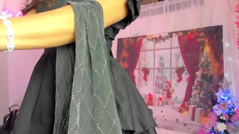 Alaia online show from January 3, 6:57 pm