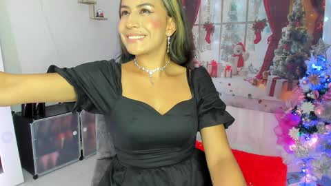 Alaia online show from January 3, 10:08 pm