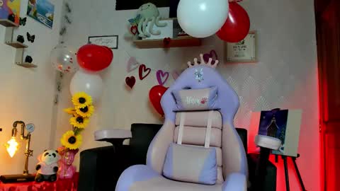 Alaia online show from February 17, 9:10 pm