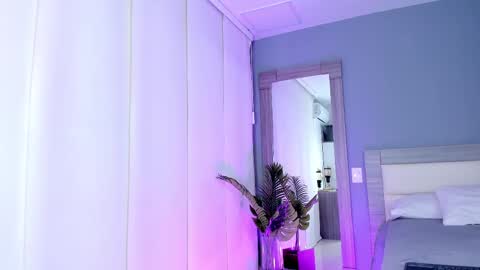 Snapshot of alaiaguerra chatting on October 6, 7:33 pm alaiaguerra online show from October 6, 7:33 pm