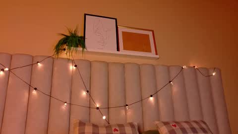  Alaia  online show from January 6, 11:36 am