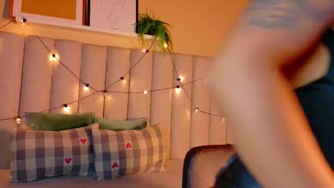  Alaia  online show from February 4, 11:38 am