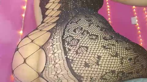  Alaiia  online show from December 28, 5:33 am