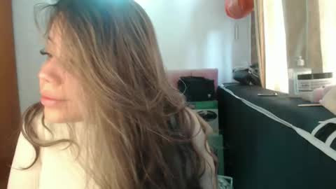 alaina_blessed online show from May 19, 3:40 pm