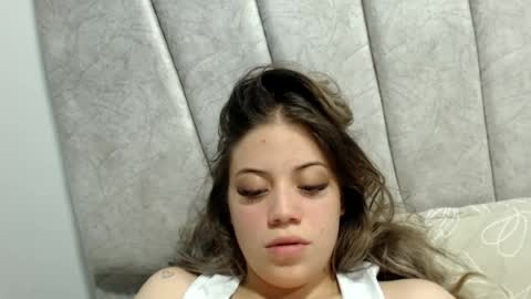 alaina_blessed online show from August 5, 12:46 am