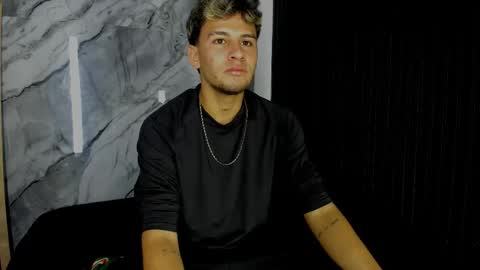 Snapshot of alan__smith chatting on November 19, 7:58 pm alan__smith online show from November 19, 7:58 pm