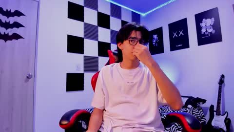 Alan Boy online show from November 10, 2:43 am