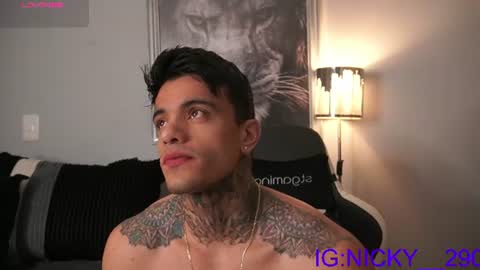 alan_morrys online show from July 9, 2:04 am