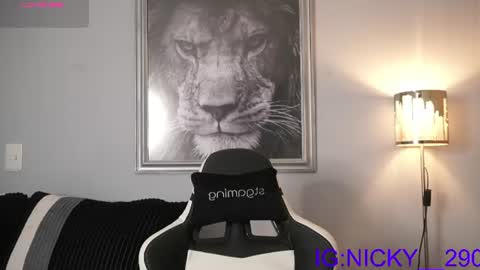 alan_morrys online show from July 31, 1:38 am