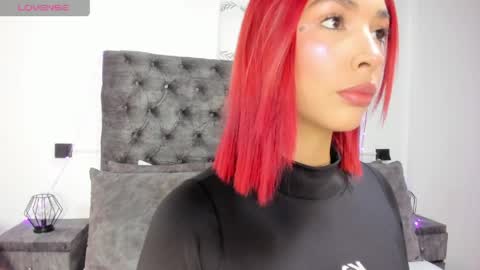 Snapshot of alana_2916_ chatting on May 19, 12:33 pm Alana online show from May 19, 12:33 pm