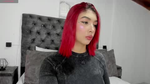 Snapshot of alana_2916_ chatting on May 24, 1:16 pm Alana online show from May 24, 1:16 pm