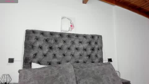 Snapshot of alana_2916_ chatting on June 21, 1:03 pm Alana online show from June 21, 1:03 pm