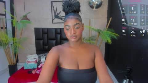 Alana online show from September 11, 12:05 pm