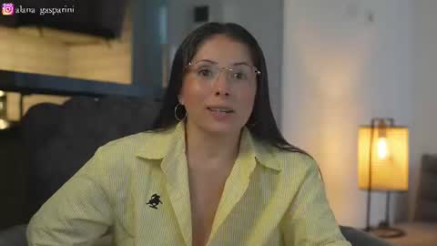 Alana Gasparini online show from August 2, 8:40 pm
