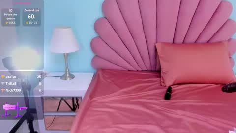 Alana online show from October 11, 4:05 pm