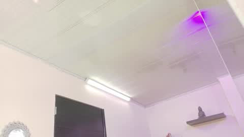 Maeve  online show from October 26, 11:16 am