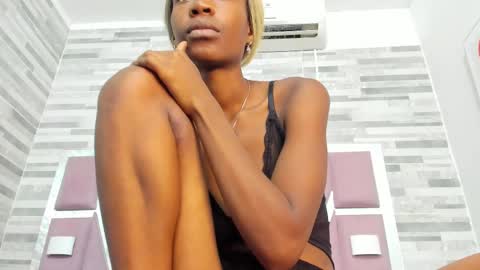 Alana online show from October 1, 6:58 pm