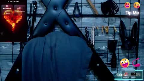 Snapshot of alana_roth chatting on March 5, 11:34 pm ALANA ROTH online show from March 5, 11:34 pm