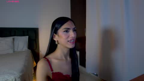 Alana Tobias online show from July 2, 4:13 pm