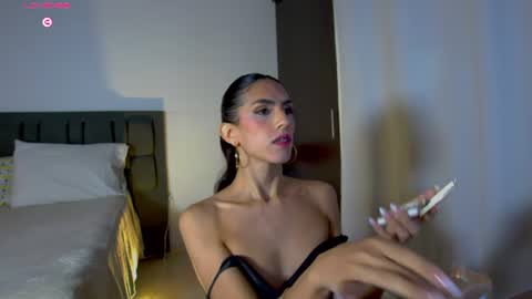 Alana Tobias online show from July 13, 3:26 pm