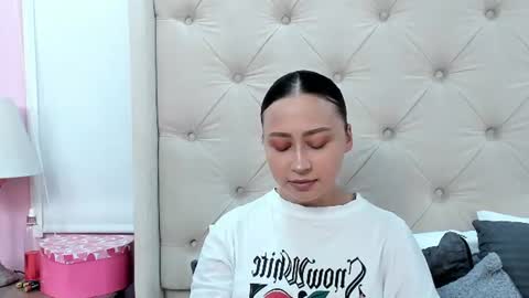 Alana  online show from August 1, 10:08 pm