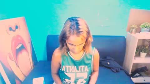 alanadelray online show from February 5, 2:16 pm