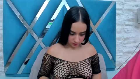 Snapshot of alanaflores chatting on February 25, 3:05 pm Alana Flores online show from February 25, 3:05 pm