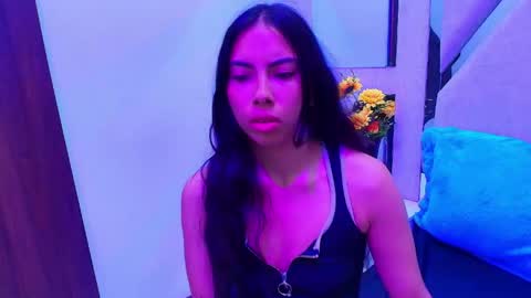 Snapshot of alanahott_ chatting on March 17, 5:00 am Alana hot online show from March 17, 5:00 am