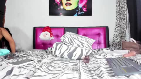 AlanaLars online show from January 16, 8:46 pm