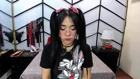 Alana online show from January 18, 6:53 pm