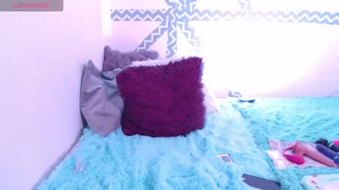 Alana Ryder online show from February 2, 1:34 am