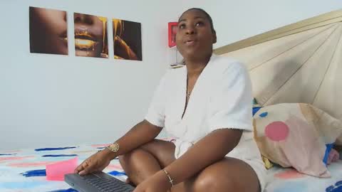 Snapshot of alanavega12 chatting on January 4, 1:53 pm alana online show from January 4, 1:53 pm