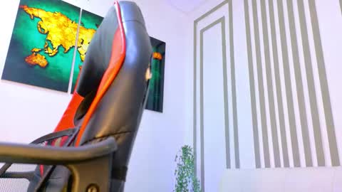 Alan Ferrer online show from December 5, 10:35 am